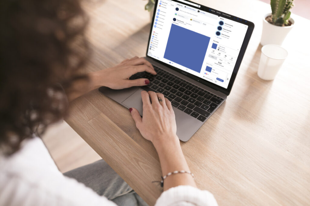 Aprenda como colocar os cursos do Curso em Vídeo no LinkedIn, destacar certificados e fortalecer seu perfil profissional para o mercado de tecnologia.