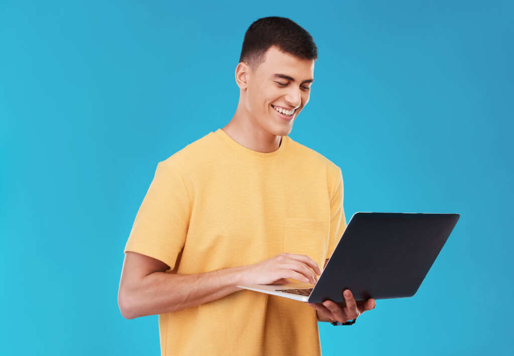 Aprenda como encontrar erros no código, depurar programas, interpretar mensagens de erro e investigar problemas antes de pedir ajuda.