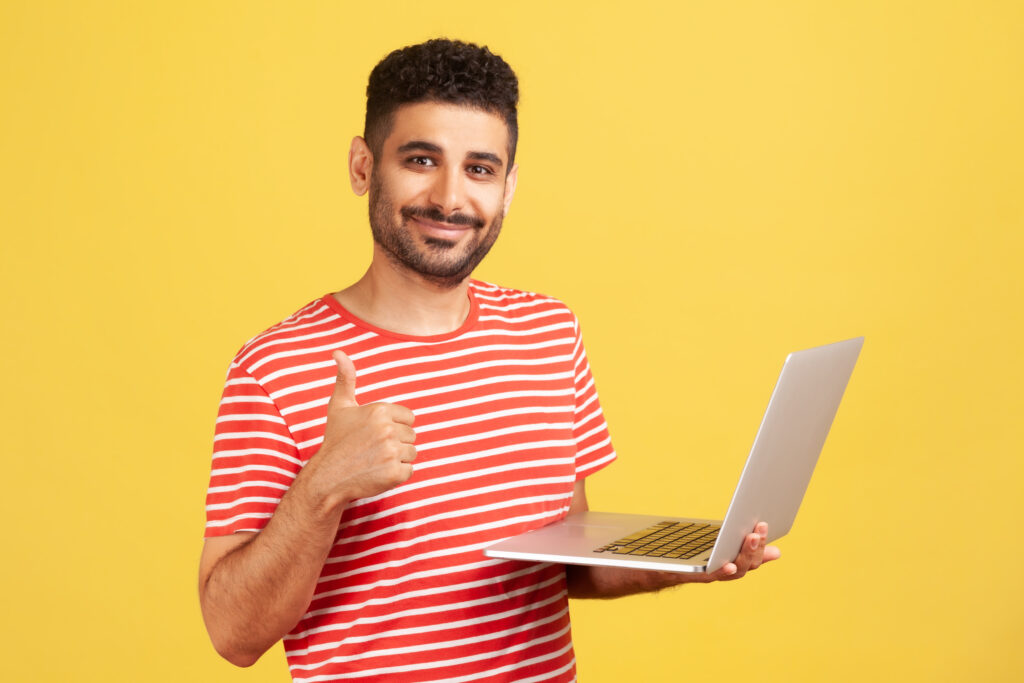 Aprenda como investigar um erro de programação passo a passo, identificar a causa, testar hipóteses e corrigir problemas de forma mais eficiente.